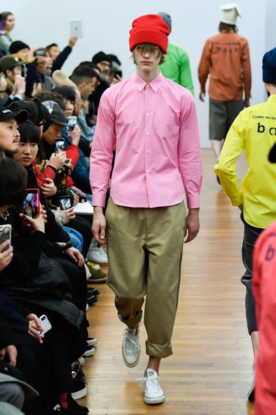 Look 4